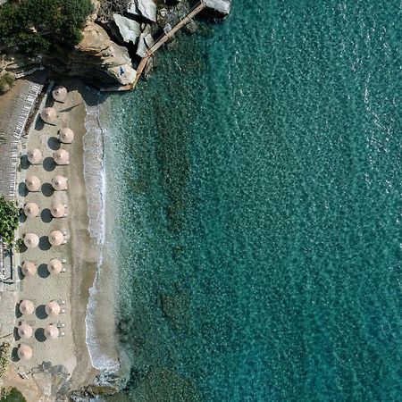 באטסי Aneroussa Beach Hotel מראה חיצוני תמונה