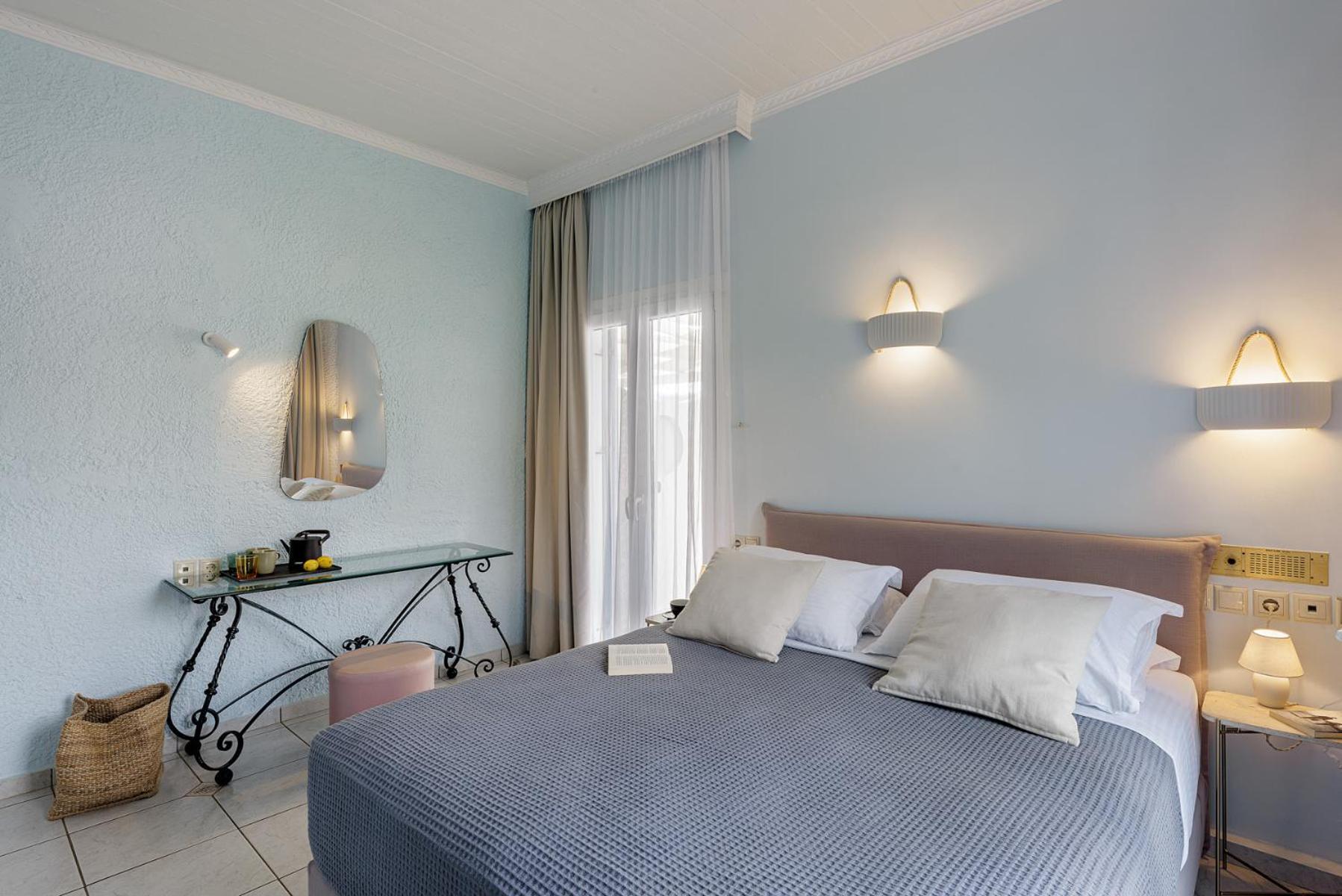 באטסי Aneroussa Beach Hotel מראה חיצוני תמונה